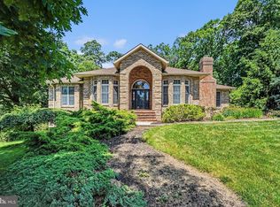 1905 Christopher Pl, Harrisburg, PA 17110