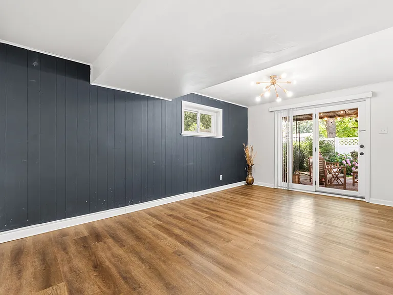 9845 Pebblestone Dr — Photo 21