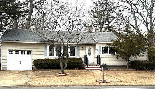 700 Surf Ave Photo 1
