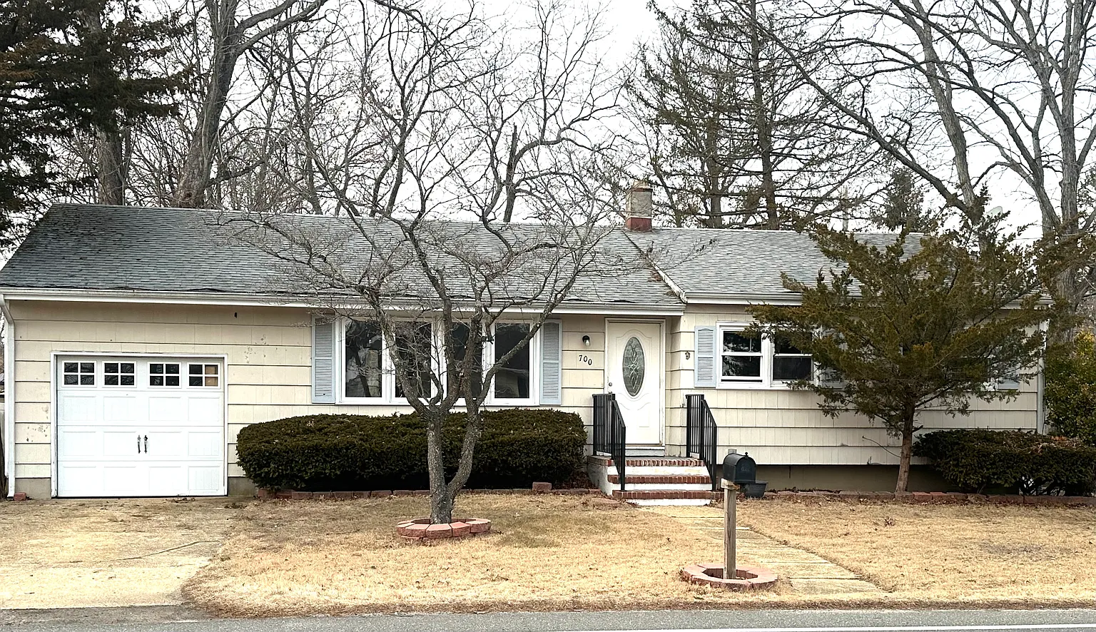 700 Surf Ave photo 1