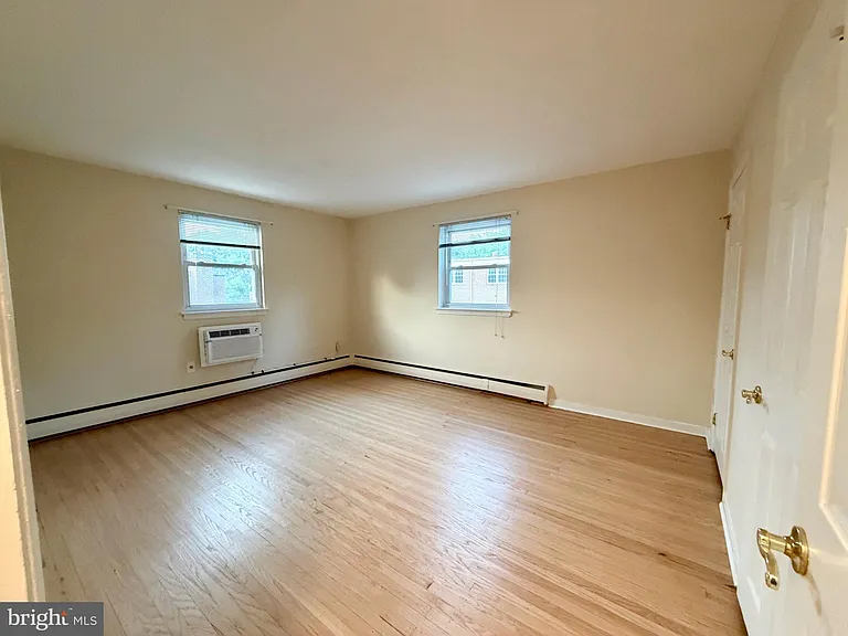 61 Llanfair Rd #C4 — Photo 11
