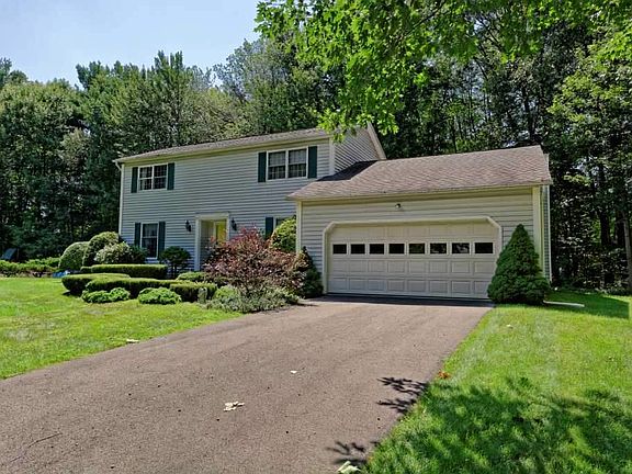 2nd image of 43 Esopus Dr