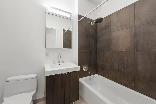 Rented by Oxford Property Group | media 22