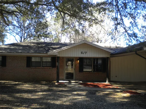 617 Laura St, Mansfield, LA 71052