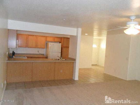 5th image of 16015 N 30th St Unit 111