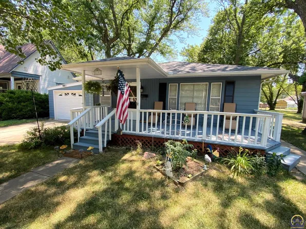 815 Market St, Osage City, KS 66523