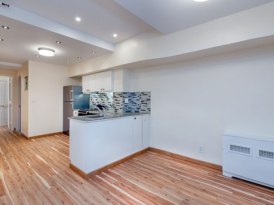 1st image of 675 Academy St Office Aa