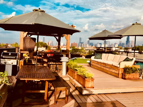 1000 N Wolcott Ave #3, Chicago, IL 60622