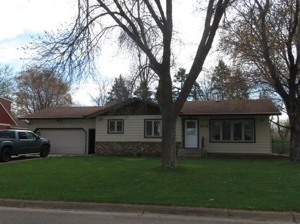 1012 Borgert Ave, Saint Cloud, MN 56303