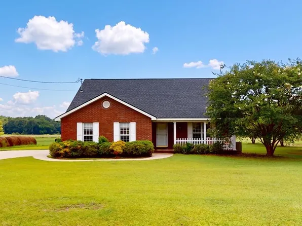 1430 W Malvern Hwy #52, Slocomb, AL 36375