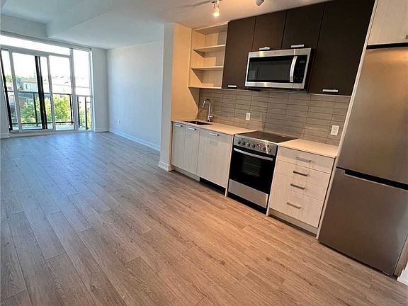 3rd image of 2300 Saint Clair Ave W #428