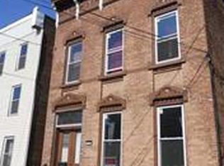 74 13th St, Troy, NY 12180