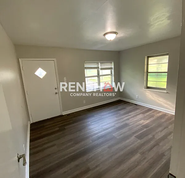 211 Cross St — Photo 5