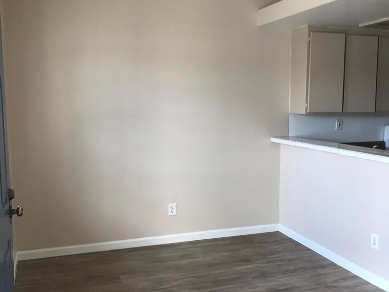 2 bedroom 2 bath apartment in Perris — Photo 6