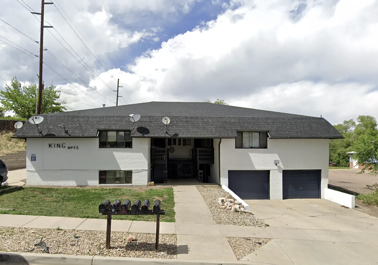 2620 King Street — Photo 2