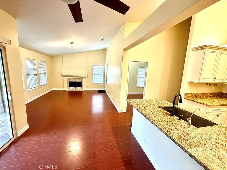 19 Sentinel Pl — Photo 3