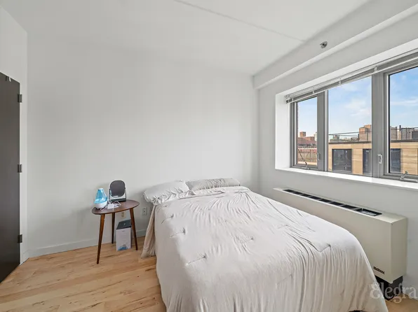 1810 3rd Avenue image 10 of 12