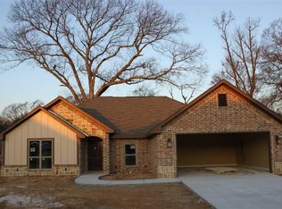 691 Spencer Ln, Tyler, TX 75704