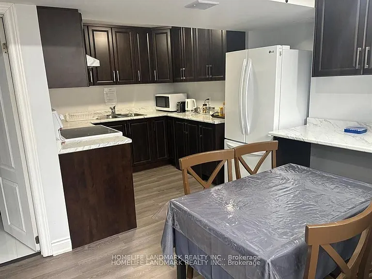 794 Biggar Hts E — Photo 8