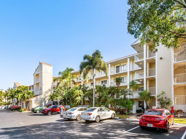 7270 Ashford Place #107, Delray Beach, FL 33446