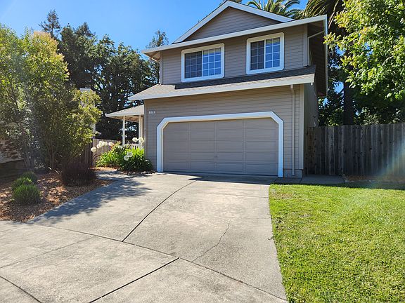 2nd image of 2179 Zinfandel Ave