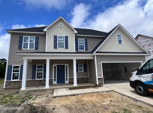 528 White Shoal Way, Sneads Ferry, NC 28460