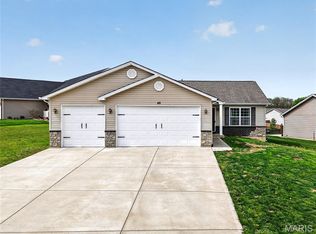 46 Hampton Dr, Troy, MO 63379