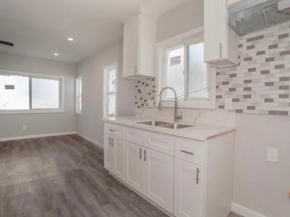1718 E San Marcus St, Compton, CA 90221
