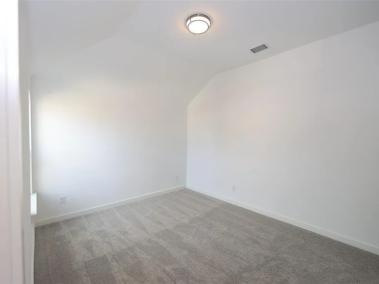 15579 Fringe Tree Rd — Photo 21