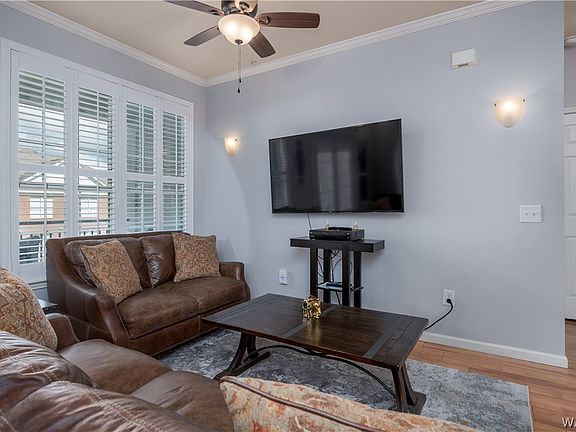 4th image of 1901 5th Ave E Unit 3317