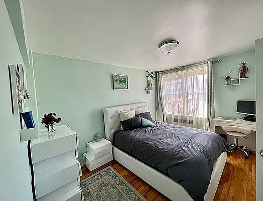 1st image of 388 Avenue S #2FLA