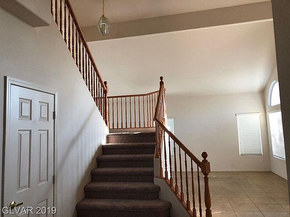2nd image of 8293 Bedford Valley Ct