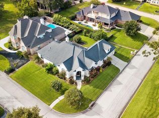 257 Waterford Way, Montgomery, TX 77356