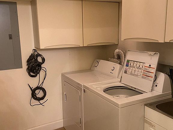 4th image of 1818 Carondelet St Unit B