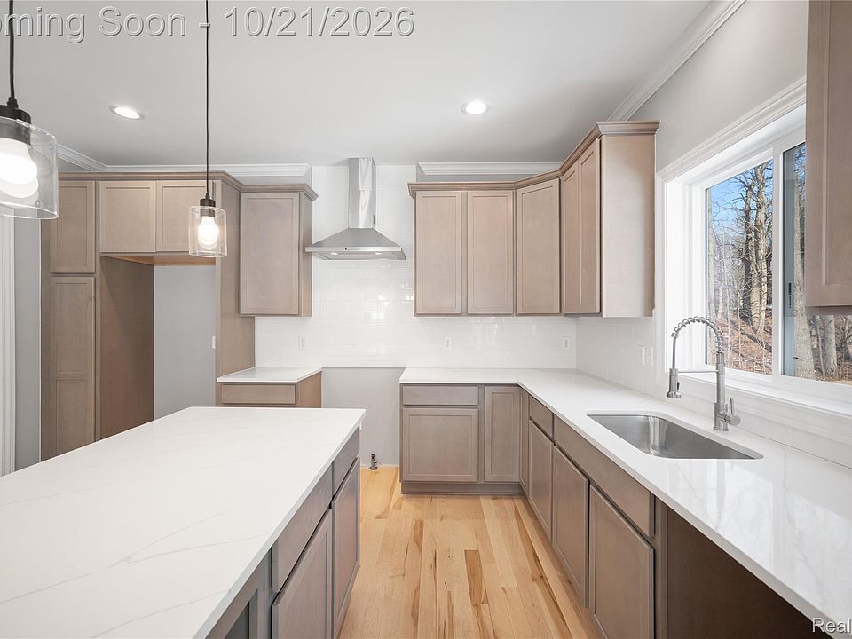 16085 Catalpa Ridge Dr, photo 6