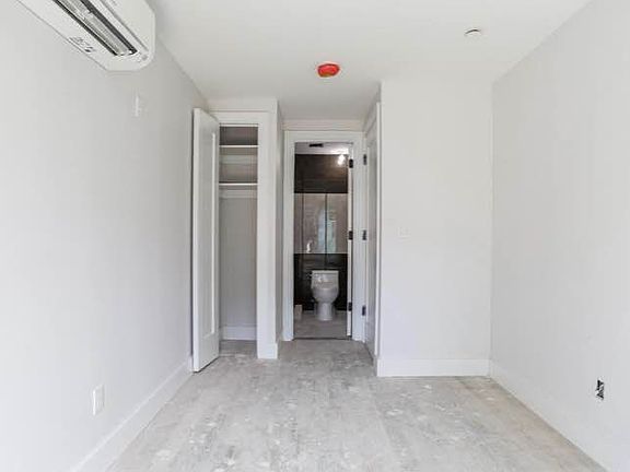 4th image of 234 Quincy St #2A