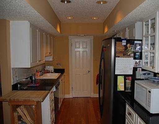4th image of 353 Lake Ave