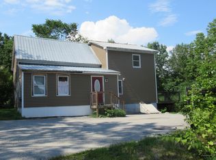 17 Bennett St, Bridgton, ME 04009