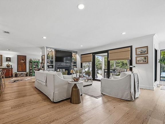 3rd image of 4174 Inman Ct