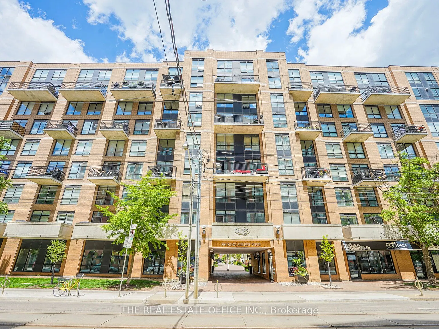 2 bed, $3,500 — Photo 1