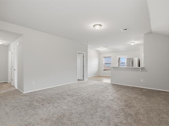 2nd image of 10009 Copperhead Rd