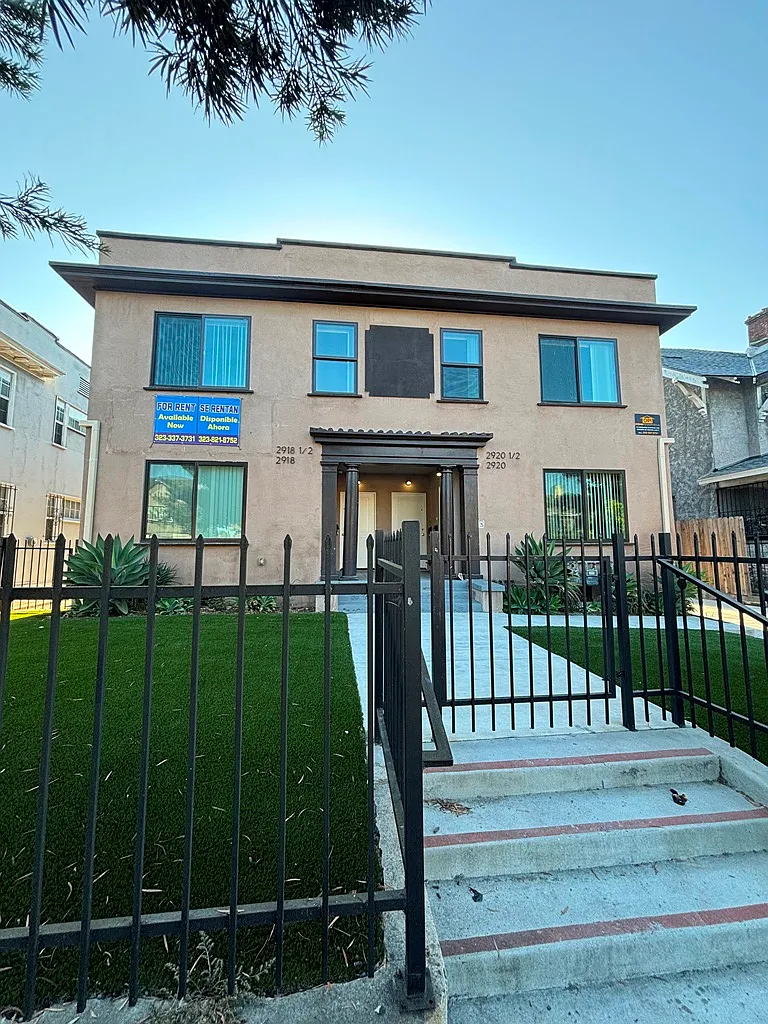 3 bed, 1150 sqft, $3,500 — Photo 1