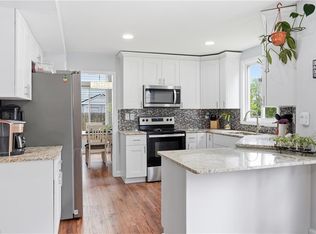 3325 Barberry Ln, Virginia Beach, VA 23453