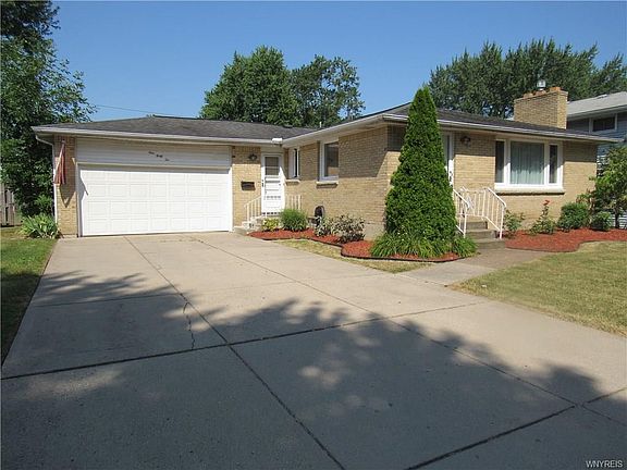 2nd image of 142 Clearfield Dr