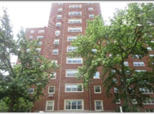 13900 Shaker Blvd APT 210, Cleveland, OH 44120