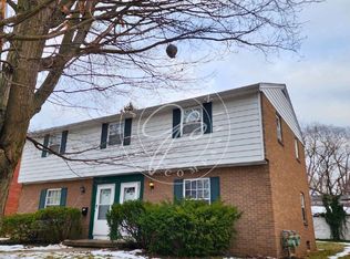 3854 Sheffield Ct, Toledo, OH 43623