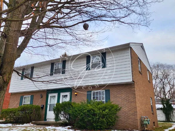 3854 Sheffield Ct, Toledo, OH 43623