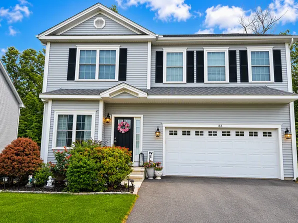 23 Old Oak Ct, Southington, CT 06489