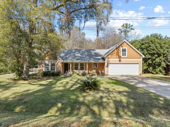 1928 Harriet Dr, Tallahassee, FL 32303