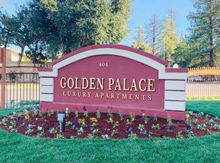 404 S Waverly Ln #A, Fresno, CA 93727